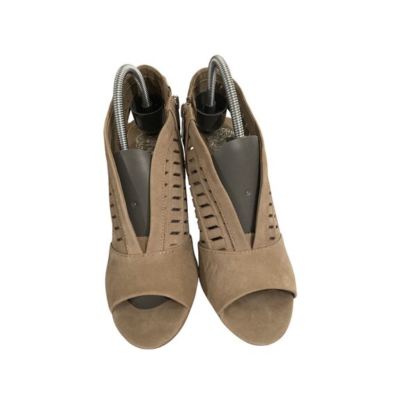 Vince Camuto  Women's Size 8.5M Taupe Peep Toe high Heel Sandals  shoes - Picture 1 of 8